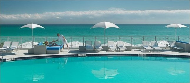 Q by Equinox pool by the ocean